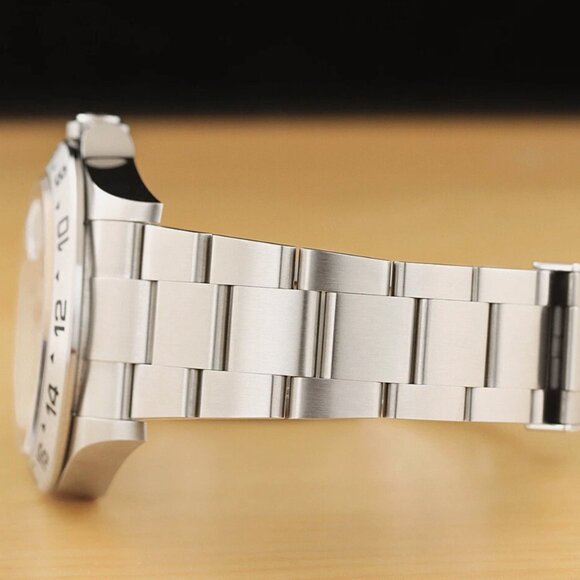 2024 NEW ROLEX EXPLORER II POLAR WHITE STEEL GMT DATE 42MM WATCH - Picture 5 of 9